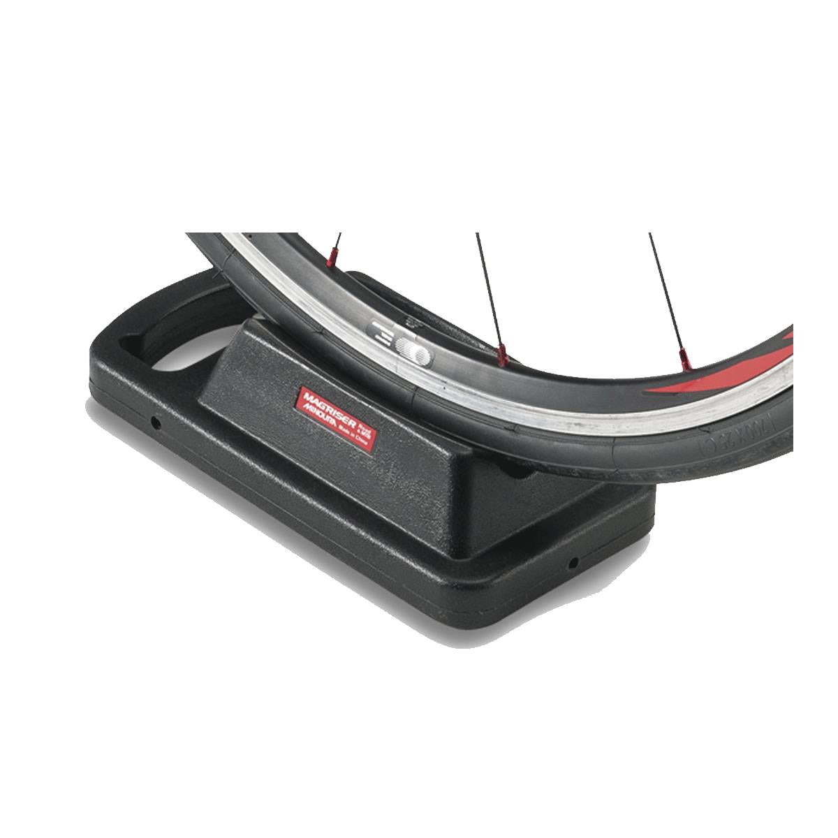 Minoura MagRiser G front wheel block lifting bike front wheel on turbo trainer for level riding position