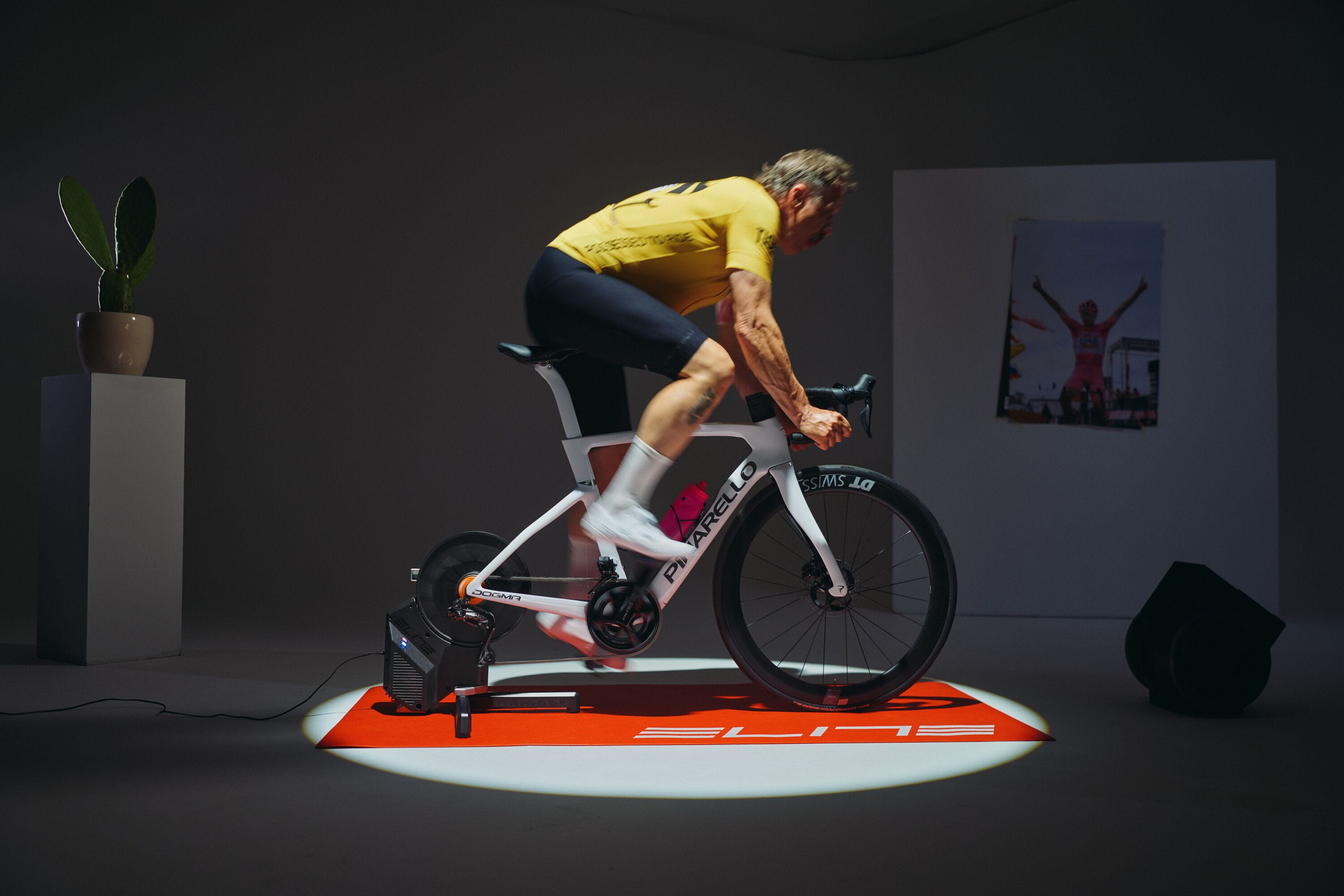 Elite Rivo FE-C Mag Trainer | Wi-Fi, Zwift Cog & Click